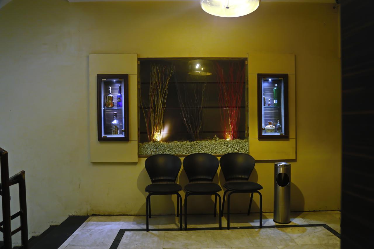 Hotel Sivaranjani Erode Zewnętrze zdjęcie