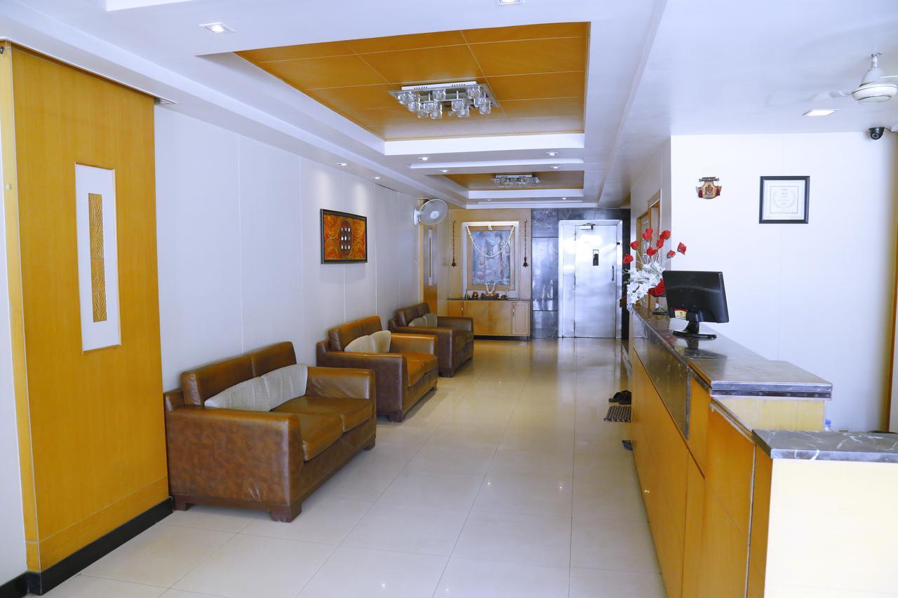 Hotel Sivaranjani Erode Zewnętrze zdjęcie
