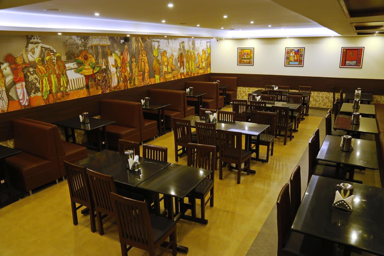 Hotel Sivaranjani Erode Zewnętrze zdjęcie