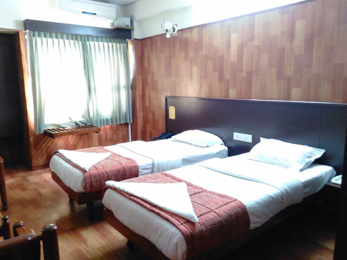 Hotel Sivaranjani Erode Zewnętrze zdjęcie